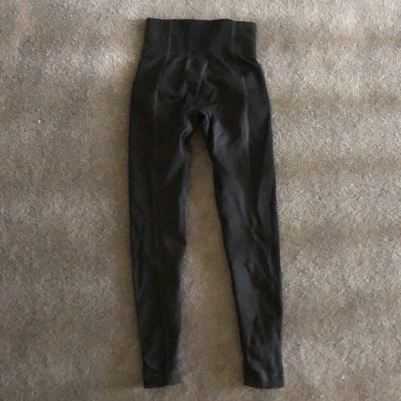 Gymshark never worn - Picture 3 of 3